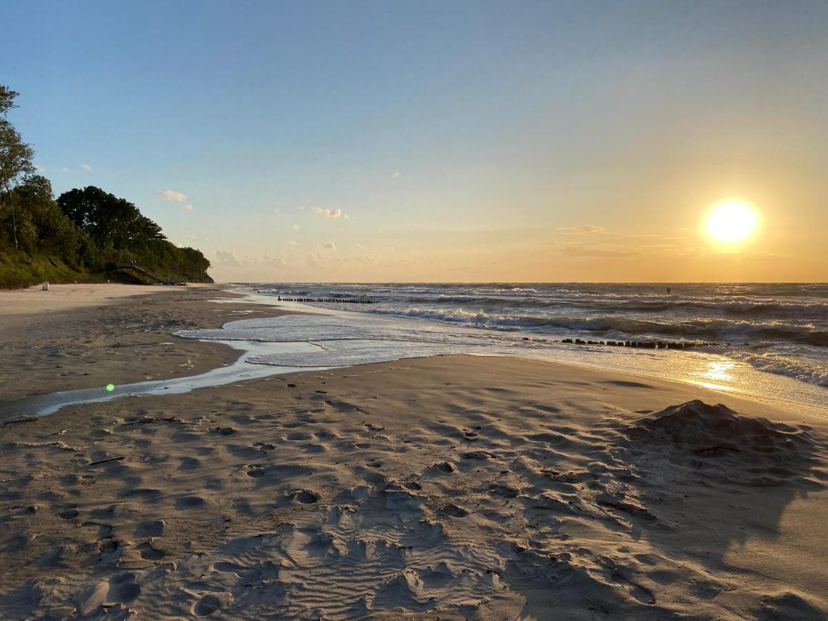 Dom Wypoczynkowy Laguna Gaski Bagian luar foto
